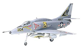 [Used] (Unused/Unopened) Tamiya 1/72 Warbird Collection No.29 American Navy Douglas A-4E/F Sky Hawk Plastic Model 60729