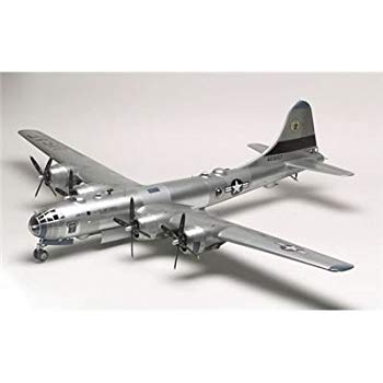 【中古】(未使用･未開封品)　アメリカレベル B-29 スーパーフォートレス 1/48 5711 プラモデル