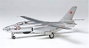 [Used] (Unused/Unopened) Tamiya 1/100 Combat Plain Series Soviet Air Force Iru Shin IL-28 Beagle Plastic Model 61601